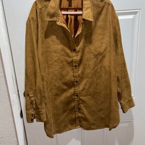 Women’s Banana Republic Oversized Vegan Suede Shirt in a brown large box Ao